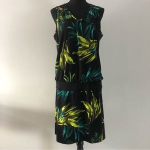 Women’s Arianne Tropical sleeveless drop waist dress size M